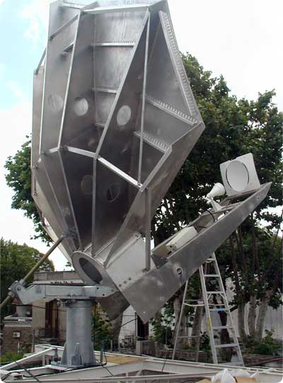 Sistema transmisión satelital